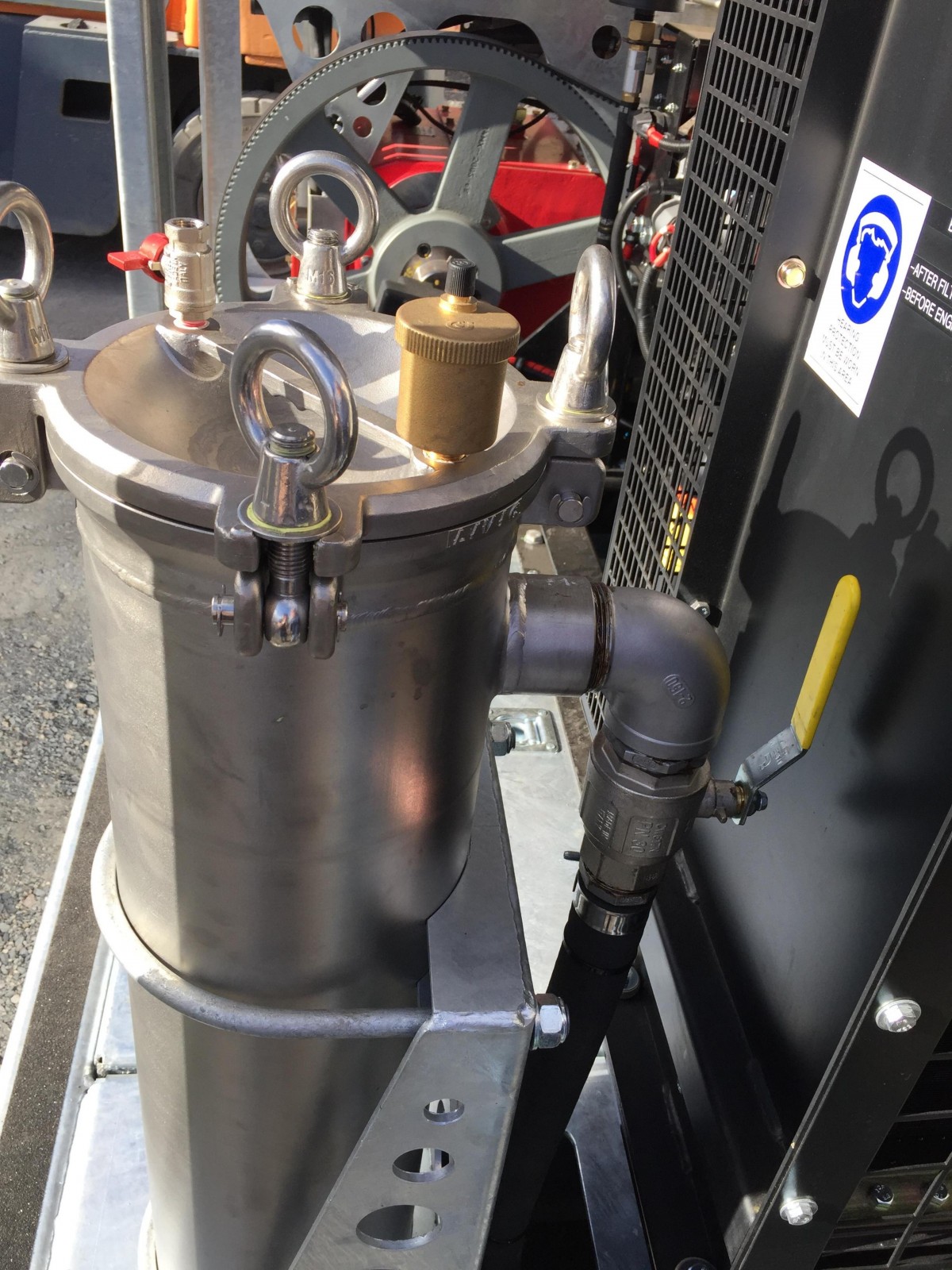 Filter housing.2