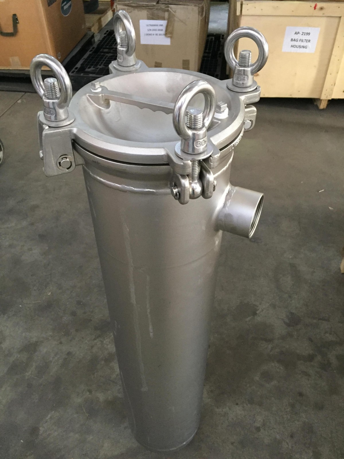 Filter housing.4