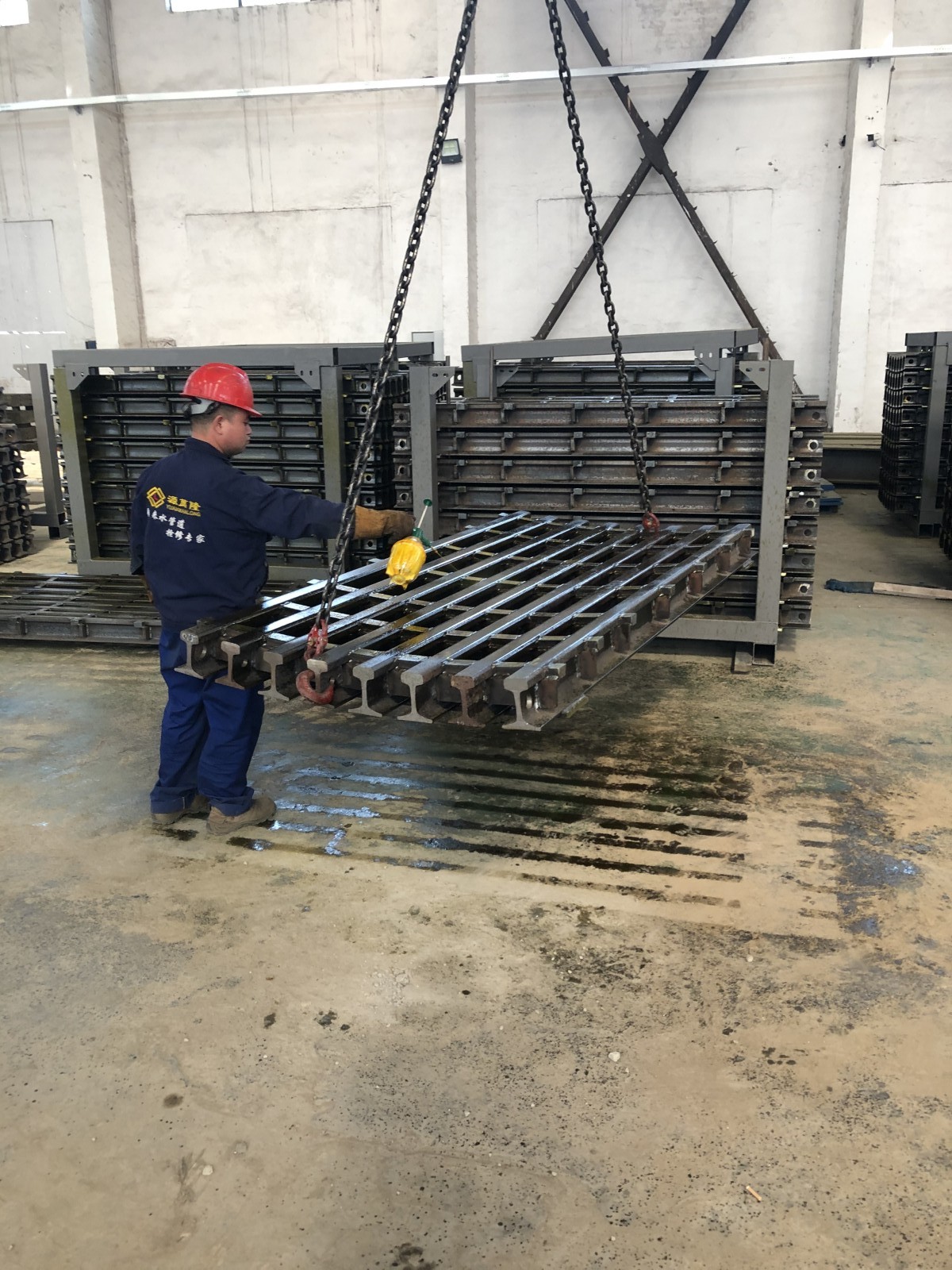 SHIPPING FRAMES, PACAGED, IMAGE 3 (LINER TOUCHUP OILING)